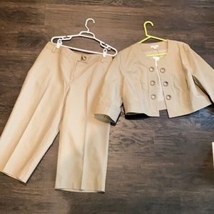 Women’s Jacket & Matching Pants